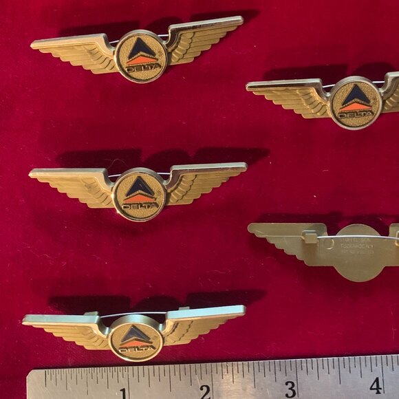 70s Delta Airlines Junior Pilot Wings Pins [Five] (Lot 37) - Picture 3 of 4